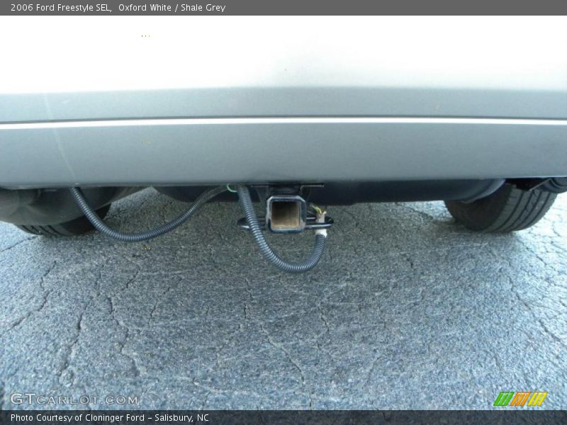 Oxford White / Shale Grey 2006 Ford Freestyle SEL