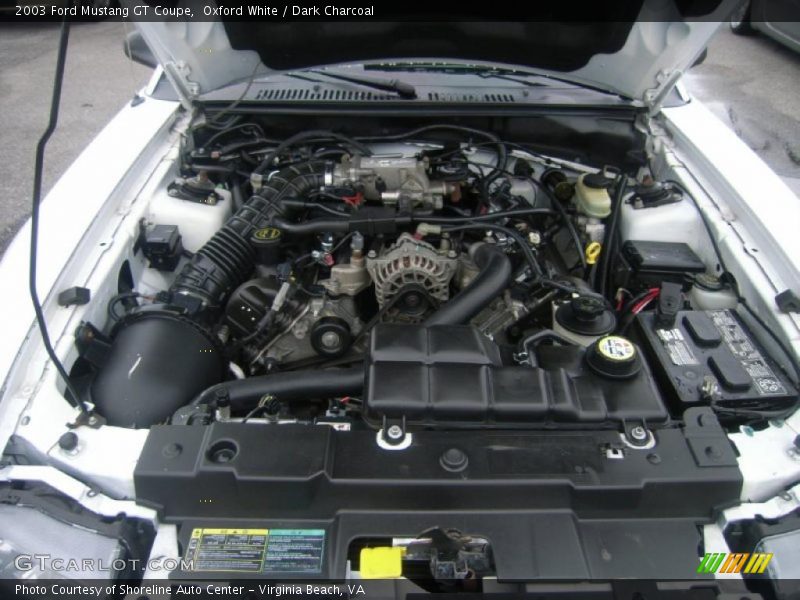 Oxford White / Dark Charcoal 2003 Ford Mustang GT Coupe