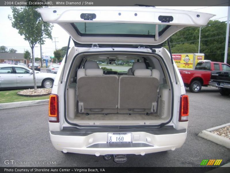 White Diamond / Shale 2004 Cadillac Escalade AWD