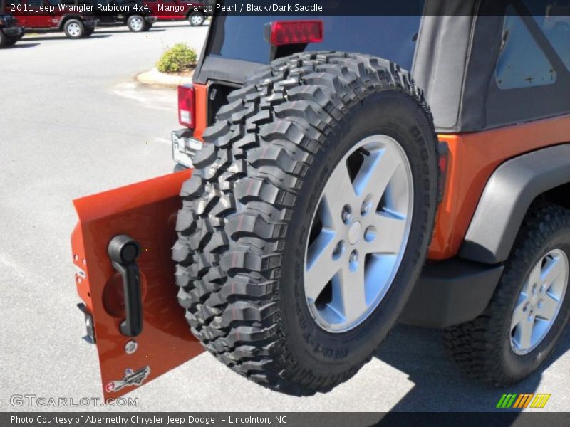Mango Tango Pearl / Black/Dark Saddle 2011 Jeep Wrangler Rubicon 4x4