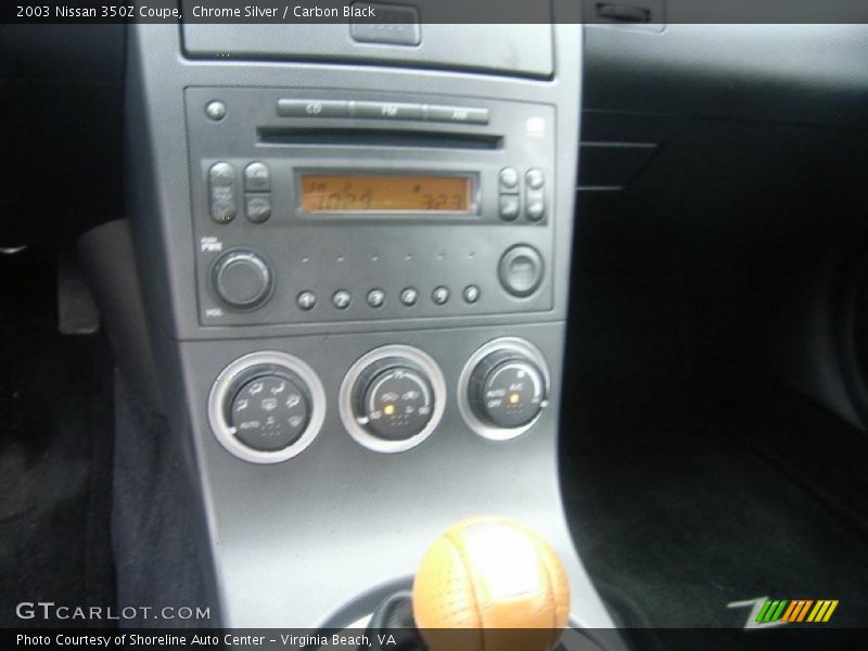 Chrome Silver / Carbon Black 2003 Nissan 350Z Coupe
