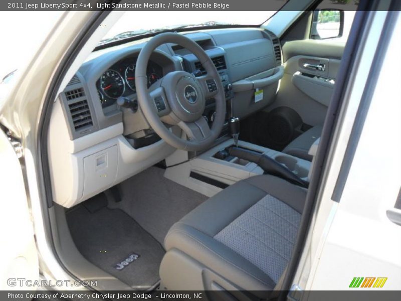 Light Sandstone Metallic / Pastel Pebble Beige 2011 Jeep Liberty Sport 4x4