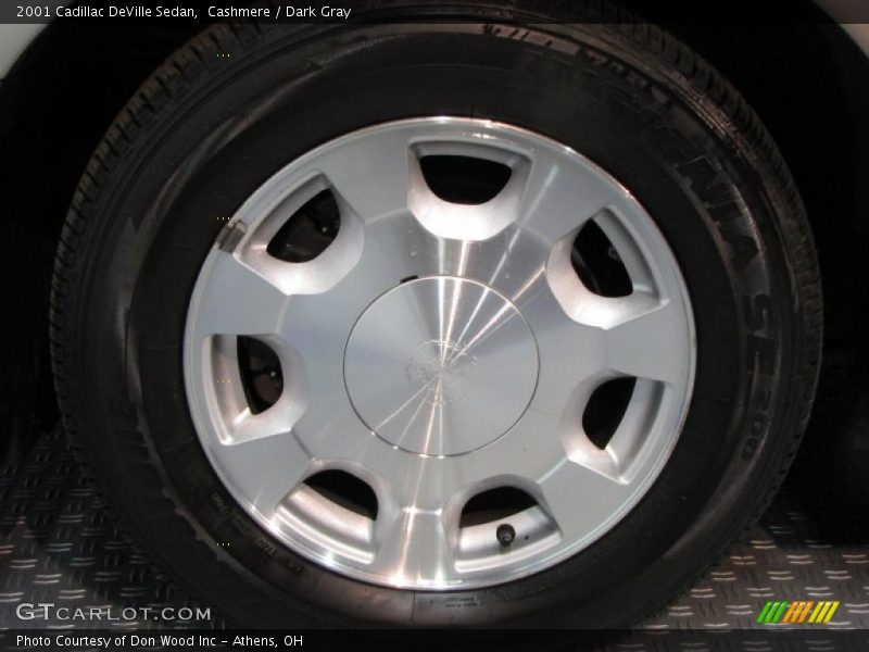 Cashmere / Dark Gray 2001 Cadillac DeVille Sedan