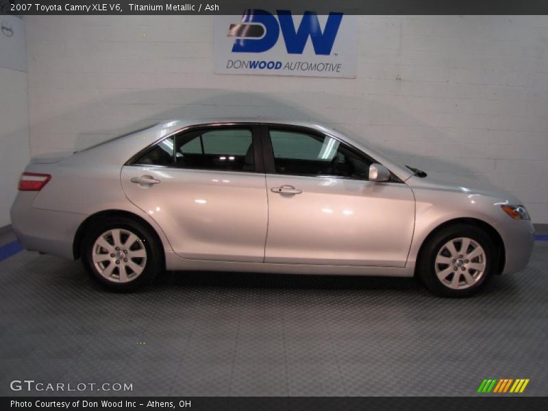 Titanium Metallic / Ash 2007 Toyota Camry XLE V6