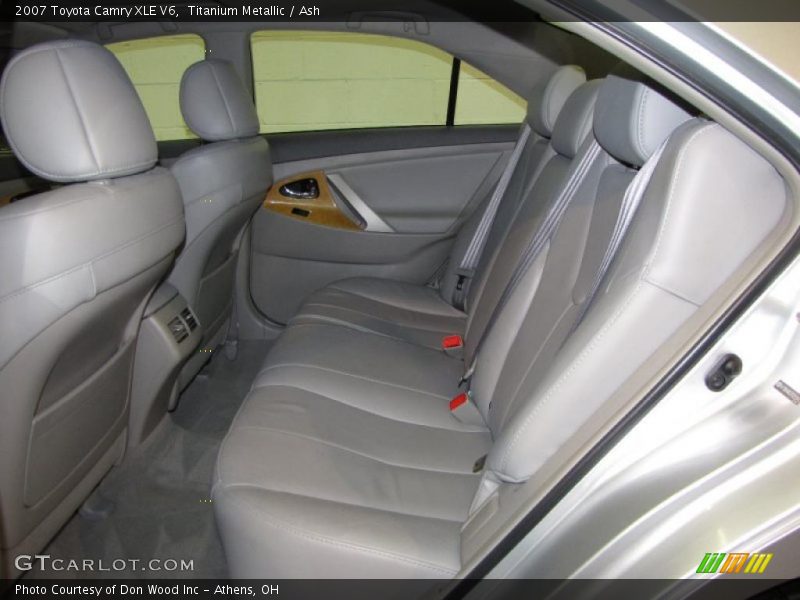 Titanium Metallic / Ash 2007 Toyota Camry XLE V6