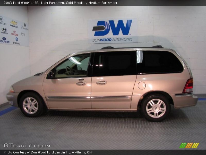 Light Parchment Gold Metallic / Medium Parchment 2003 Ford Windstar SE