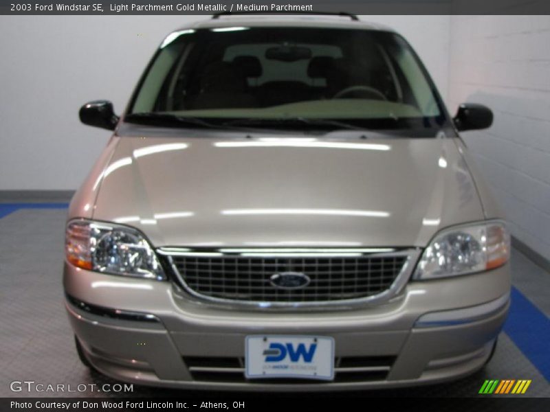Light Parchment Gold Metallic / Medium Parchment 2003 Ford Windstar SE