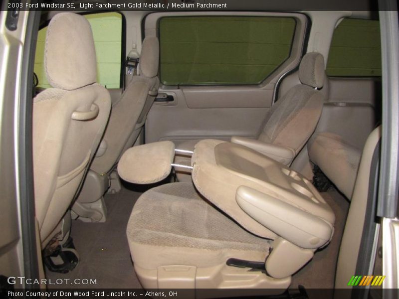 Light Parchment Gold Metallic / Medium Parchment 2003 Ford Windstar SE