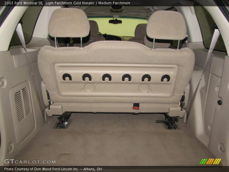Light Parchment Gold Metallic / Medium Parchment 2003 Ford Windstar SE