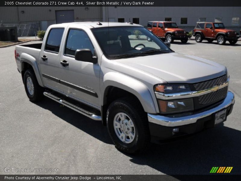 Silver Birch Metallic / Very Dark Pewter 2005 Chevrolet Colorado Z71 Crew Cab 4x4