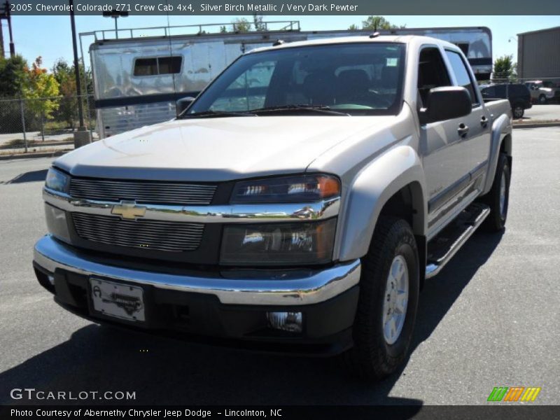 Silver Birch Metallic / Very Dark Pewter 2005 Chevrolet Colorado Z71 Crew Cab 4x4