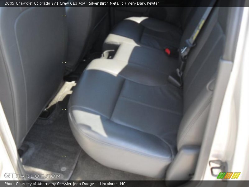 Silver Birch Metallic / Very Dark Pewter 2005 Chevrolet Colorado Z71 Crew Cab 4x4