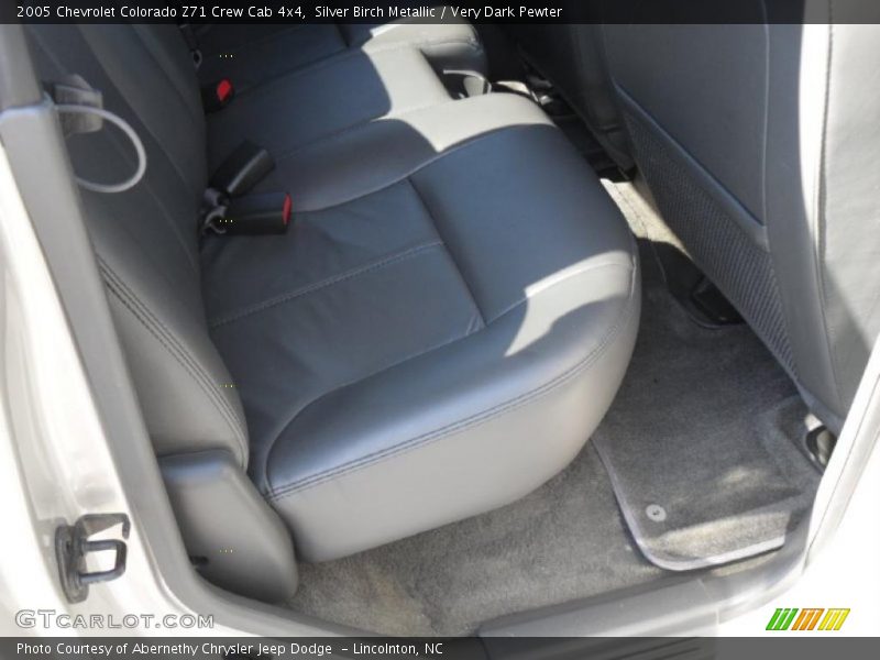 Silver Birch Metallic / Very Dark Pewter 2005 Chevrolet Colorado Z71 Crew Cab 4x4