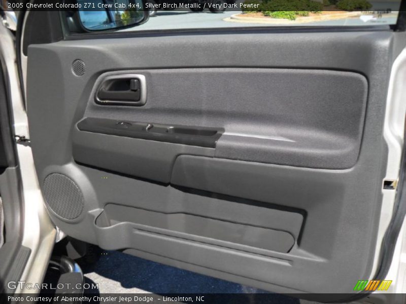 Silver Birch Metallic / Very Dark Pewter 2005 Chevrolet Colorado Z71 Crew Cab 4x4