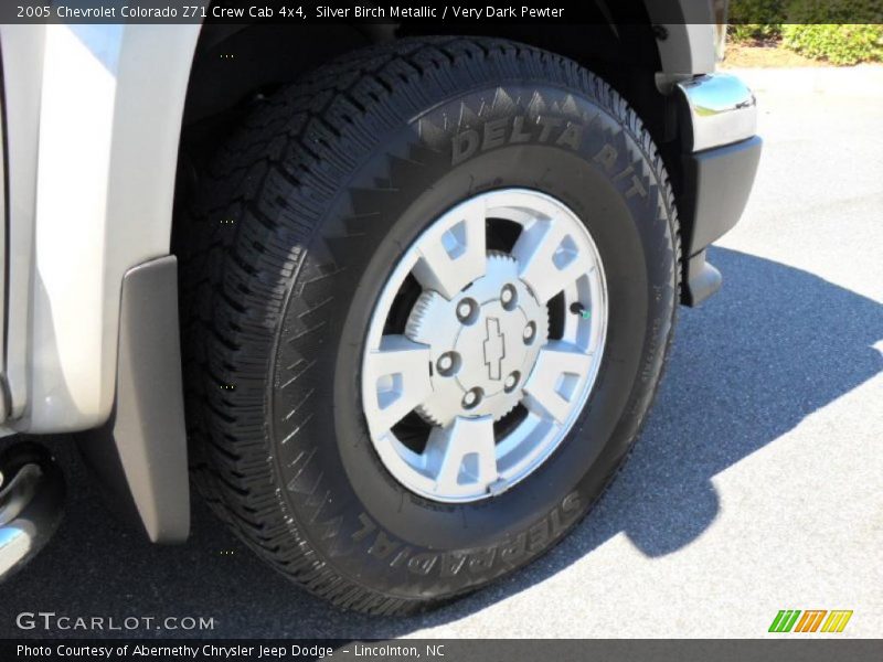 Silver Birch Metallic / Very Dark Pewter 2005 Chevrolet Colorado Z71 Crew Cab 4x4