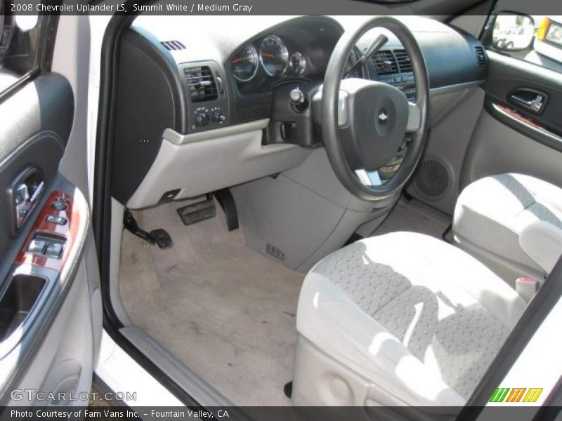Summit White / Medium Gray 2008 Chevrolet Uplander LS