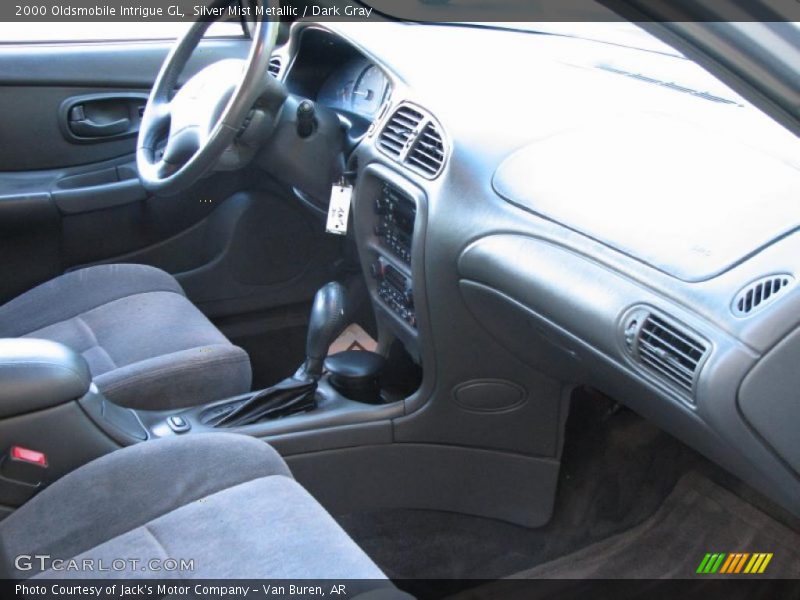 Silver Mist Metallic / Dark Gray 2000 Oldsmobile Intrigue GL