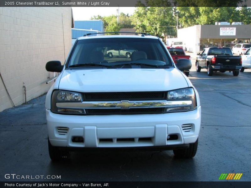 Summit White / Light Gray 2005 Chevrolet TrailBlazer LS