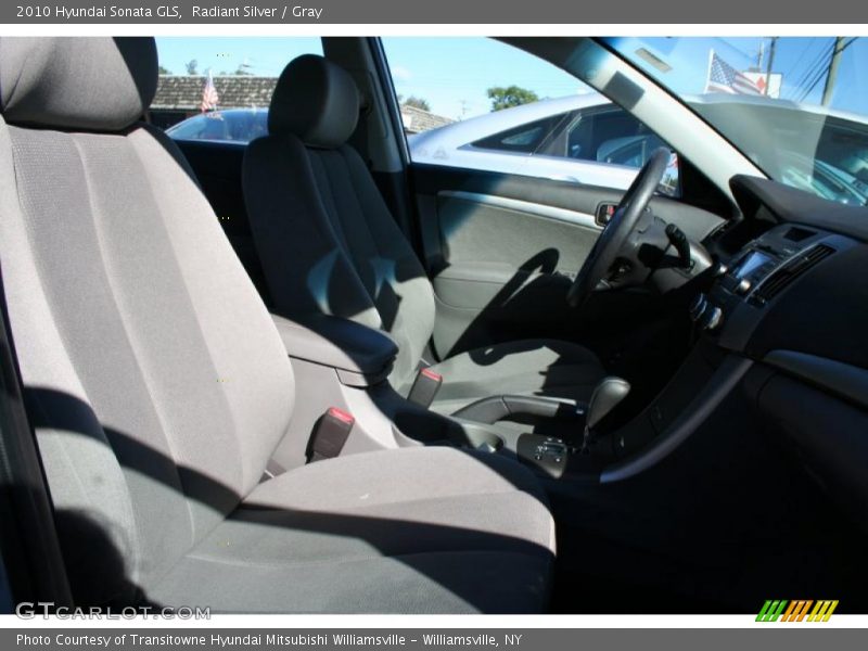 Radiant Silver / Gray 2010 Hyundai Sonata GLS