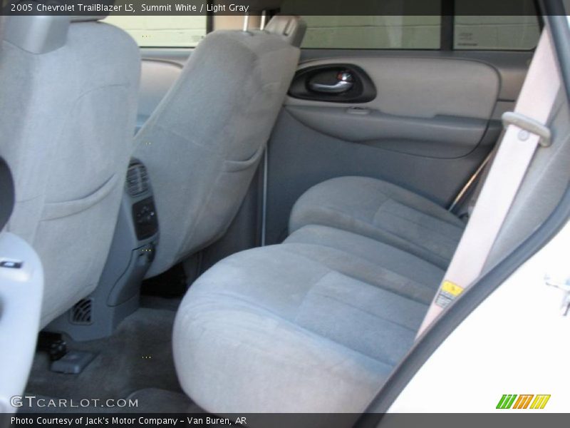 Summit White / Light Gray 2005 Chevrolet TrailBlazer LS