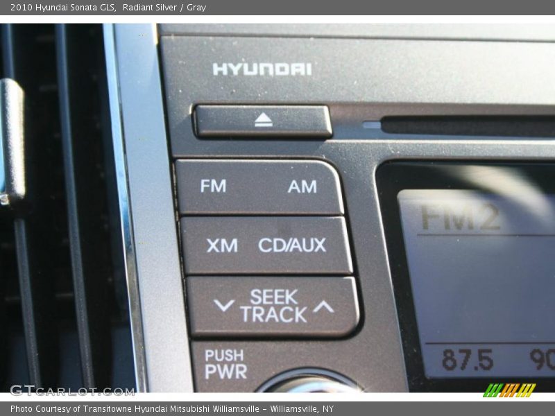 Radiant Silver / Gray 2010 Hyundai Sonata GLS
