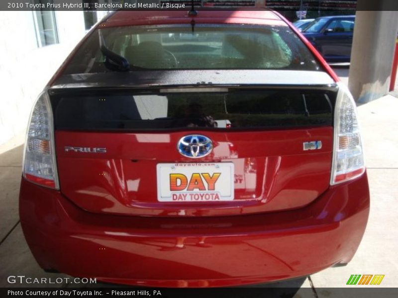 Barcelona Red Metallic / Bisque 2010 Toyota Prius Hybrid III
