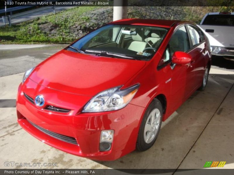 Barcelona Red Metallic / Bisque 2010 Toyota Prius Hybrid III