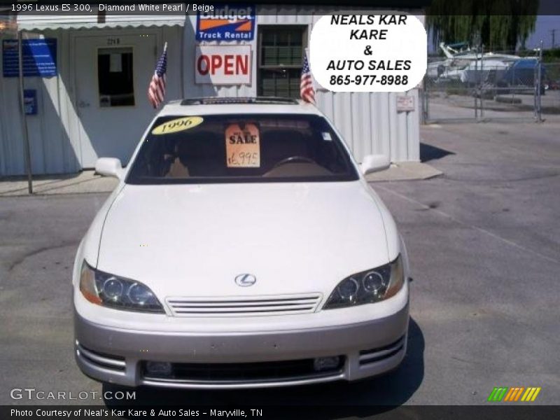 Diamond White Pearl / Beige 1996 Lexus ES 300