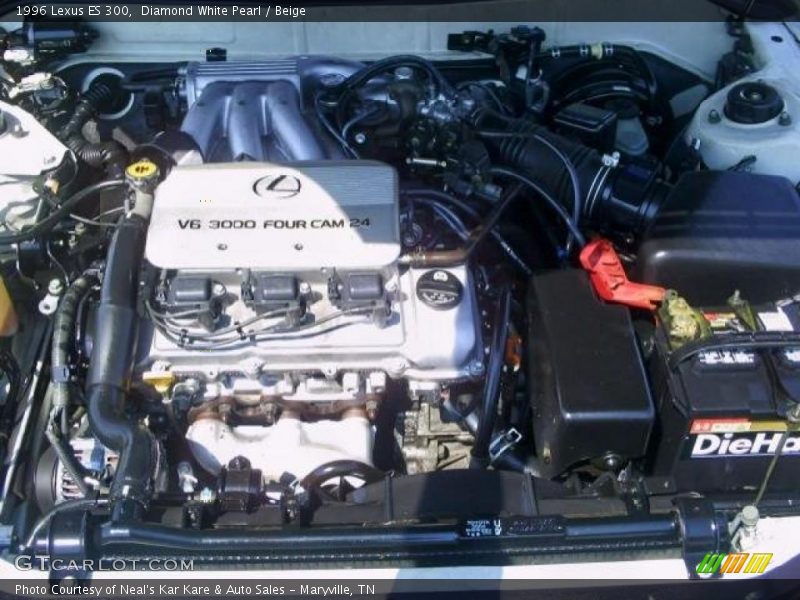 Diamond White Pearl / Beige 1996 Lexus ES 300