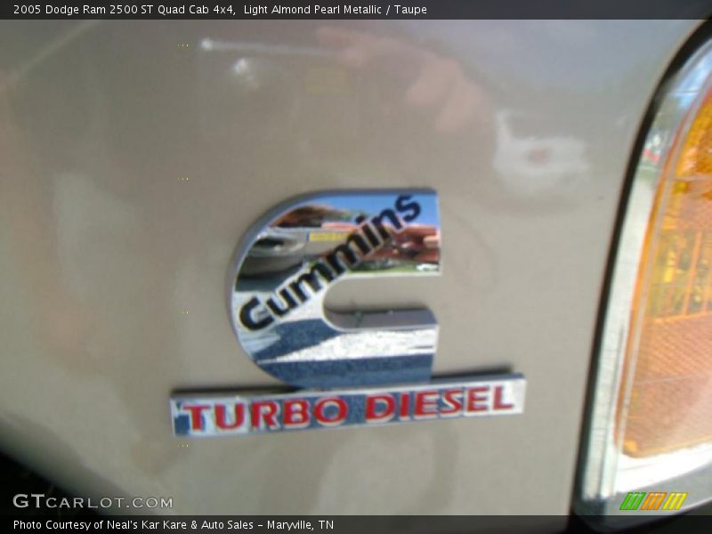 Light Almond Pearl Metallic / Taupe 2005 Dodge Ram 2500 ST Quad Cab 4x4