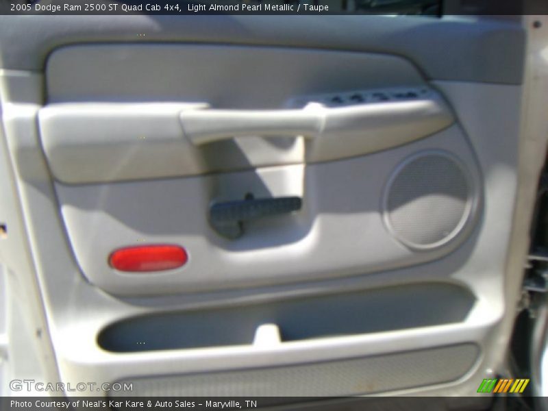 Light Almond Pearl Metallic / Taupe 2005 Dodge Ram 2500 ST Quad Cab 4x4