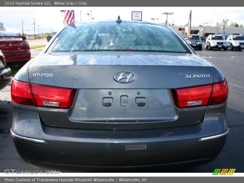 Willow Gray / Gray 2010 Hyundai Sonata GLS