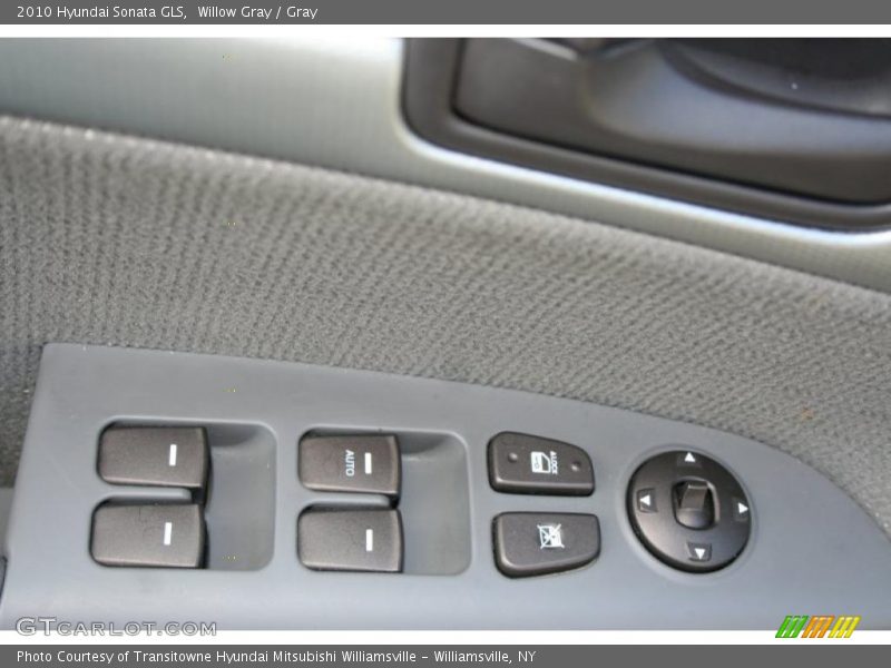 Willow Gray / Gray 2010 Hyundai Sonata GLS