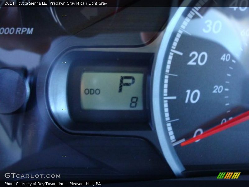 Predawn Gray Mica / Light Gray 2011 Toyota Sienna LE