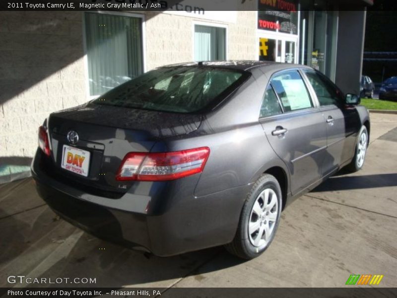 Magnetic Gray Metallic / Ash 2011 Toyota Camry LE