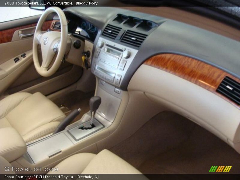 Black / Ivory 2008 Toyota Solara SLE V6 Convertible