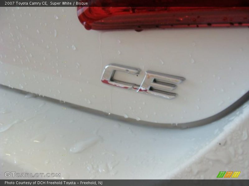 Super White / Bisque 2007 Toyota Camry CE