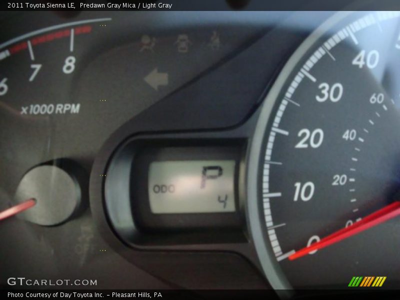 Predawn Gray Mica / Light Gray 2011 Toyota Sienna LE