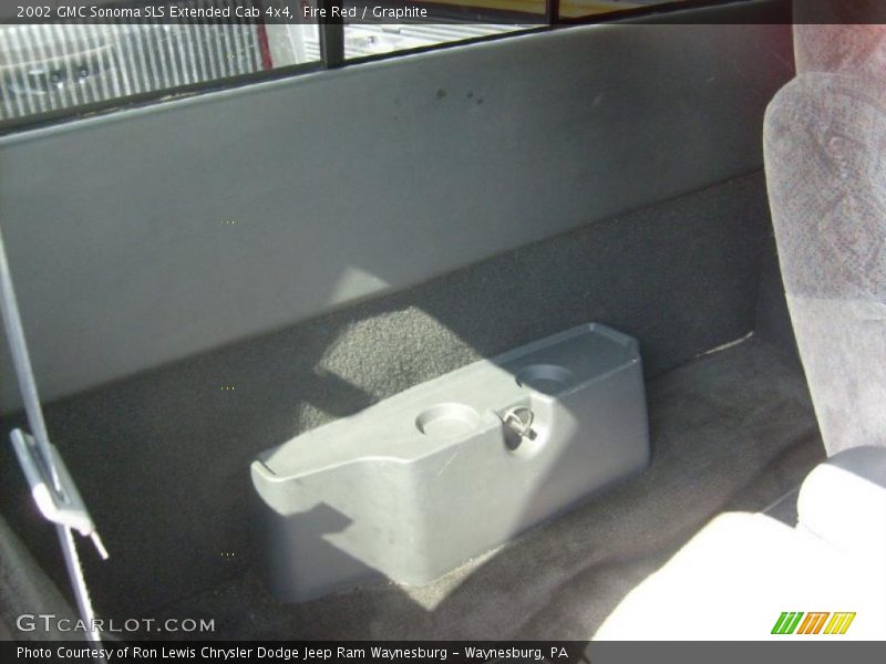 Fire Red / Graphite 2002 GMC Sonoma SLS Extended Cab 4x4