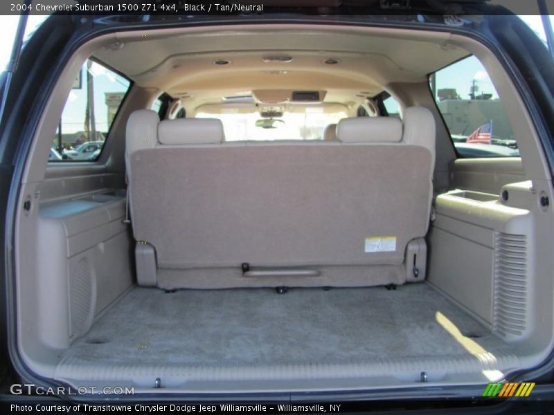  2004 Suburban 1500 Z71 4x4 Trunk