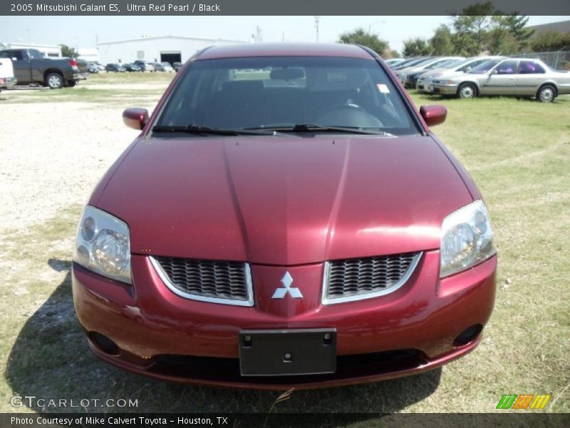 Ultra Red Pearl / Black 2005 Mitsubishi Galant ES