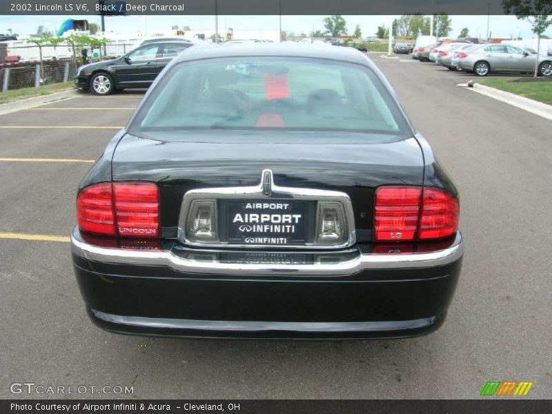 Black / Deep Charcoal 2002 Lincoln LS V6