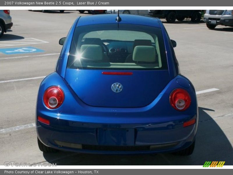 Laser Blue / Cream 2007 Volkswagen New Beetle 2.5 Coupe