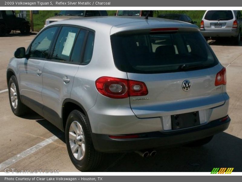 Reflex Silver Metallic / Charcoal 2009 Volkswagen Tiguan S