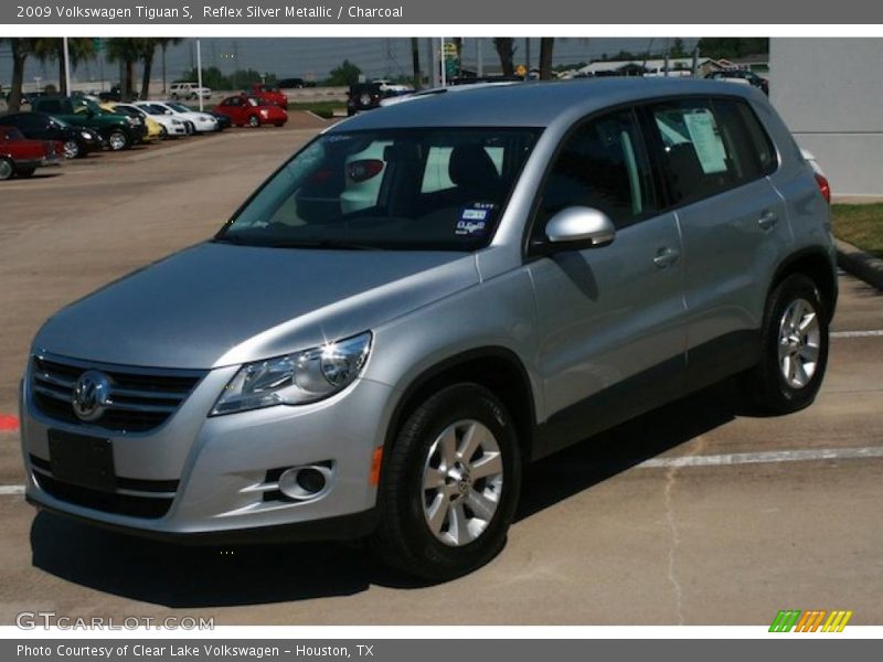 Reflex Silver Metallic / Charcoal 2009 Volkswagen Tiguan S