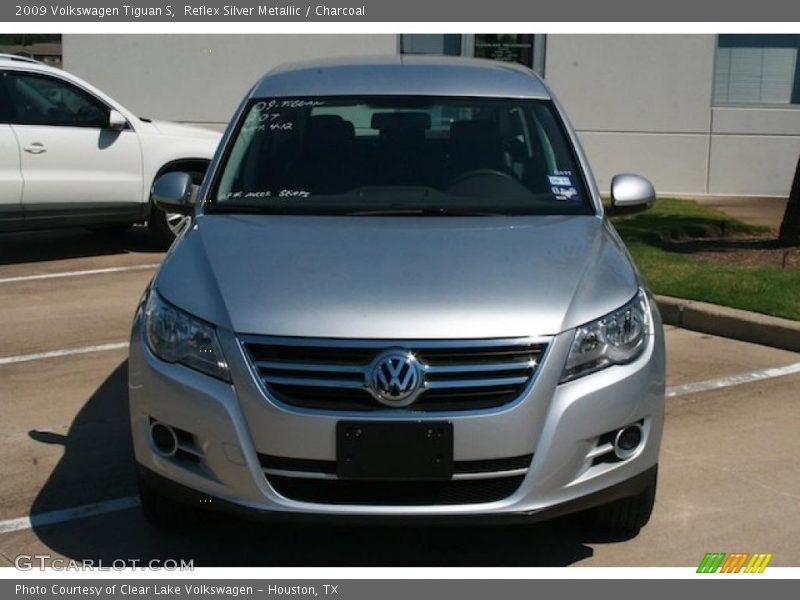 Reflex Silver Metallic / Charcoal 2009 Volkswagen Tiguan S