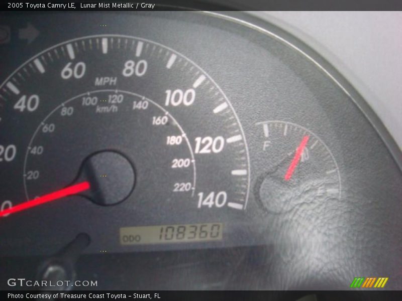 Lunar Mist Metallic / Gray 2005 Toyota Camry LE