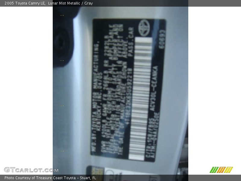 Lunar Mist Metallic / Gray 2005 Toyota Camry LE