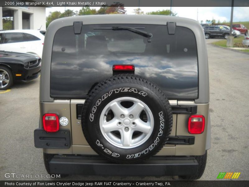 Light Khaki Metallic / Khaki 2006 Jeep Wrangler X 4x4