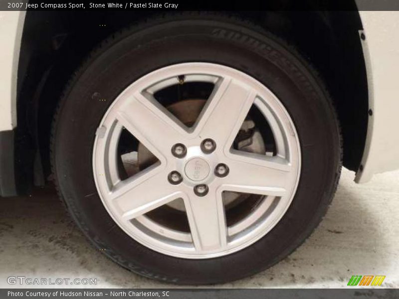 Stone White / Pastel Slate Gray 2007 Jeep Compass Sport